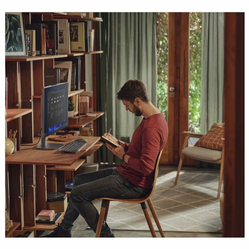 All In One računalnik HP OmniStudio X 27-cs1470ng 27" UHD Intel Core Ultra 7 32GB 1TB SSD DE Win11 srebrn