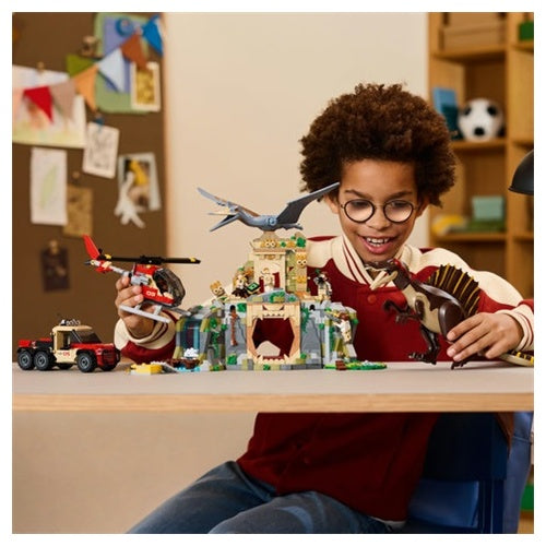 Lego Jurassic World: Spinosaurus und Quetzalcoatlus in der Luft (76976), 984 Steine, ab 8 Jahren 5100123491