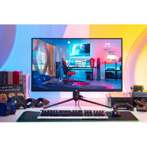 Monitor Titan Army P32A2V, 81,3 cm (32"), 4K UHD IPS, 160 Hz, HDR600, USB-C 65 W, črne barve