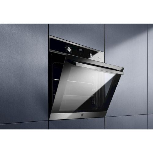 Vgradna parna pečica Electrolux EOD5C70X